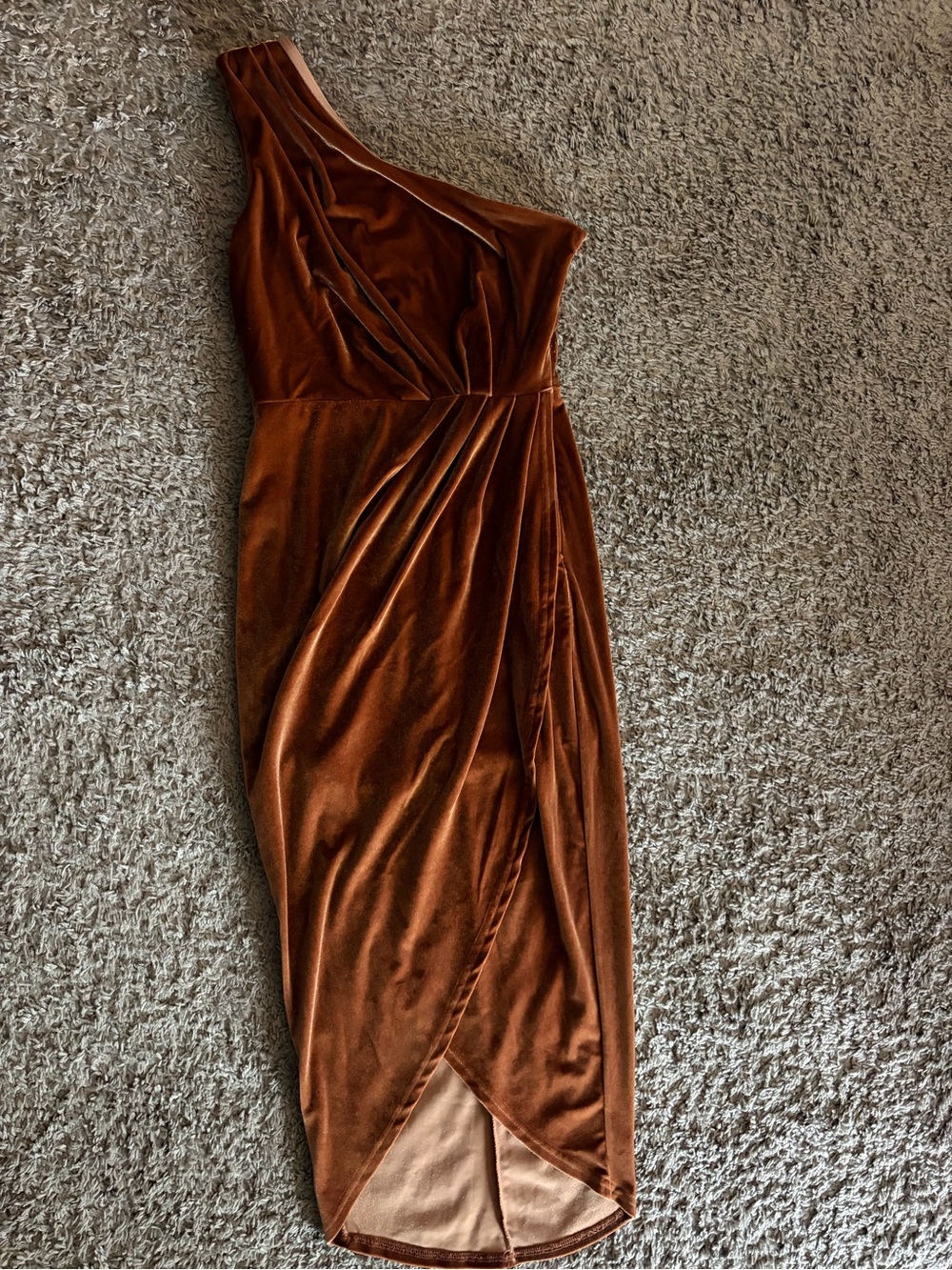 Baltic Born One-Shoulder Velvet Dress in Rust Brown